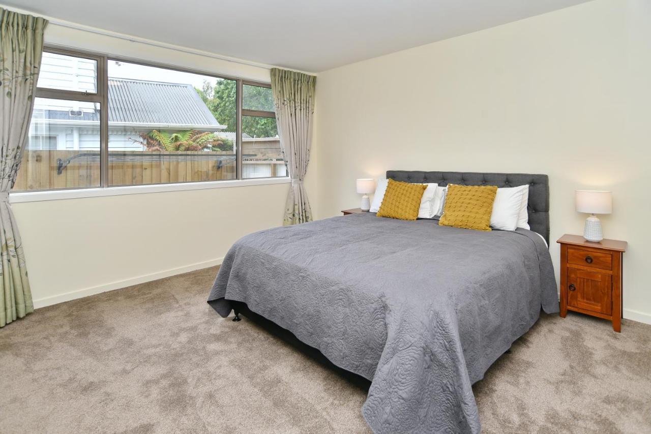 Clyde 106 - Christchurch Holiday Homes Exterior photo